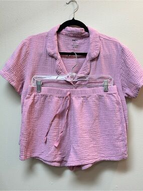 Born 2-Piece Pink Cotton Gauze Set Button Collared Shirt & Elastic Shorts